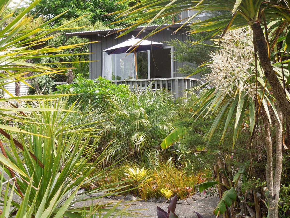 Island Breeze Apartment Oneroa Exterior photo